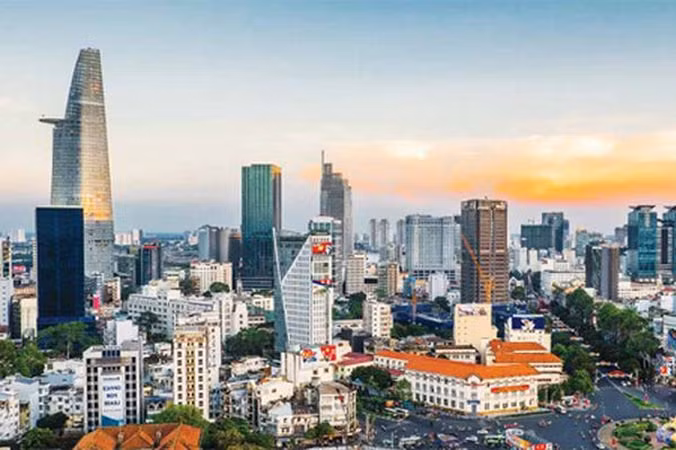 Nếu thu 1.500 tỷ đồng thuế tài sản thì cũng rất nhỏ so với 70.000 tỷ đồng nợ đọng thuế. Ảnh: C.H.