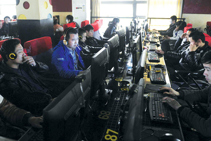 Trong một quán café internet tại Hợp Phì, tỉnh An Huy, Trung Quốc. Ảnh: Today Online.