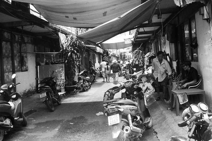 30 hộ dân đã đồng ý rời khu ở tạm đến chung cư mới.