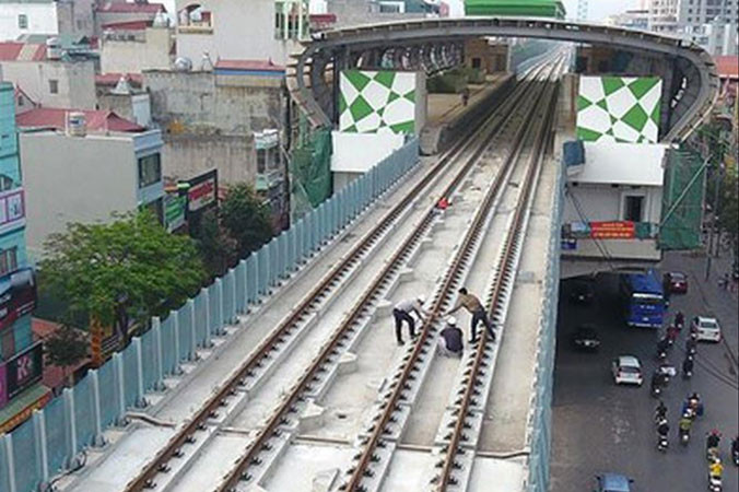Dự án đường sắt Cát Linh - Hà Đông sử dụng vốn vay ODA chậm tiến độ, tăng vốn đầu tư nhiều lần. ẢNH:SỸLỰC.