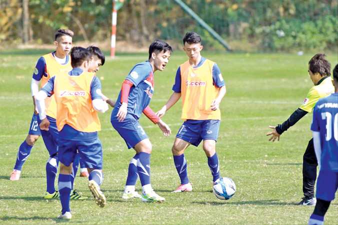 VCK U23 châu Á được xem là sân chơi quá tầm với U23 VN. Vì vậy, việc kiếm được dù chỉ 1 điểm ở giải đấu này cũng được xem là thành công lớn. Ảnh: VSI.