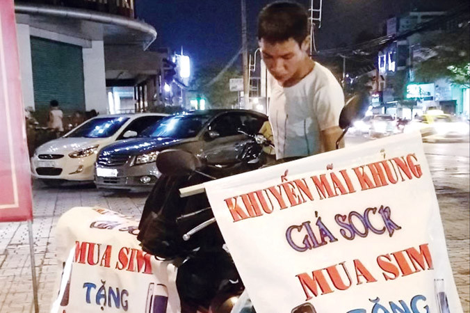 Phố Sài Gòn bị “tra tấn” bằng đủ loại âm thanh.