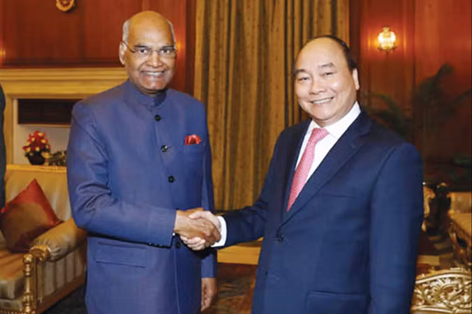 Thủ tướng Nguyễn Xuân Phúc hội kiến Tổng thống Ấn Độ Ram Nath Kovind. Ảnh: VGP.