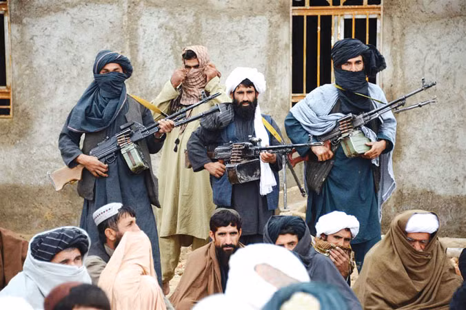 Một nhóm phiến quân Taliban ở Afghanistan. Ảnh: Tribune.