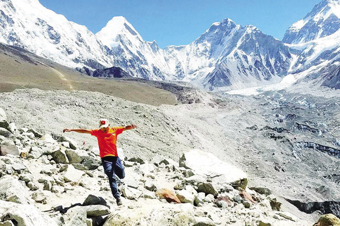 Phạm Duy Cường “bay nhảy” trên nóc nhà thế giới.