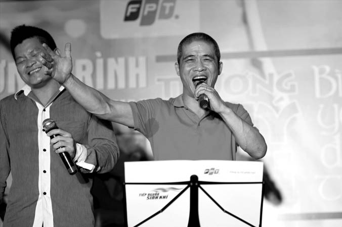 Ở Trương Quý Hải có sự nhiệt tình của một nghệ sĩ kết hợp với một cán bộ Ðoàn và chiến sĩ