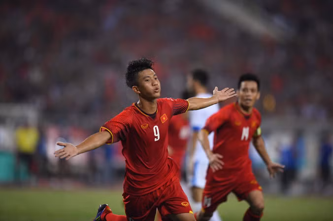 Văn Ðức ăn mừng bàn thắng quân bình tỷ số 1-1 cho U23 Việt Nam. Ảnh: NHƯ Ý.