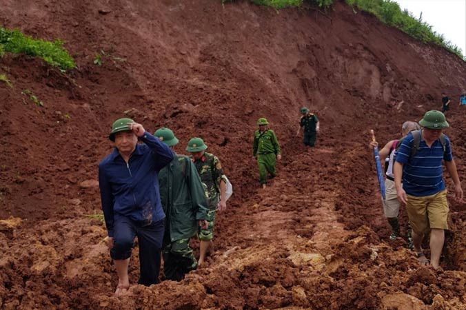 Người dân cần được hỗ trợ các thiết bị cảnh báo lũ quét, sạt lở nhằm giảm thiểu thiệt hại. Ảnh: Bình Phương.