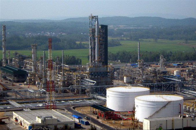 Phiên đấu giá lọc dầu Dung Quất thu về cho Nhà nước 5.566 tỷ đồng.