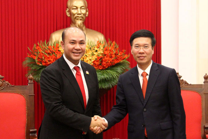 Trưởng Ban Tuyên giáo Trung ương Võ Văn Thưởng tiếp xã giao đoàn đại biểu Hội LHTN Campuchia.