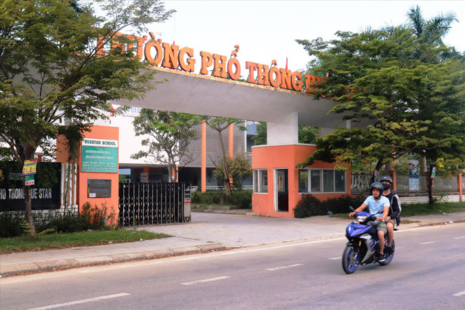 Trường PT Huế Star - nơi chây ỳ, “ngó lơ” đóng BHXH cho nhiều người lao động trong nhiều năm liền.