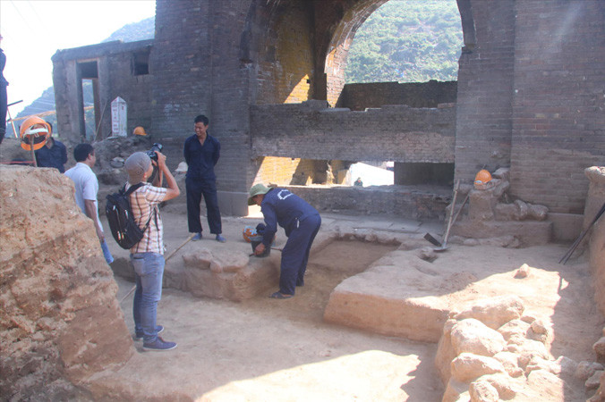 Dấu vết con đường thiên lý dẫn lên “Thiên hạ đệ nhất hùng quan” đang dần lộ ra. Ảnh: Nguyễn Thành.