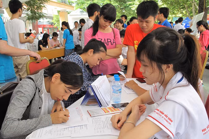 Luật giáo dục ĐH sửa đổi, bổ sung hy vọng sẽ cởi trói cho các trường ĐH. Ảnh: Nghiêm Huê.