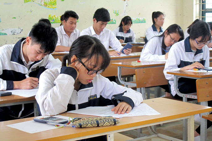 Năm nay, ôn thi tổ hợp Văn, Sử, Giáo dục công dân vẫn có thể đỗ vào ngành chế tạo máy. Ảnh minh họa: Nghiêm Huê.