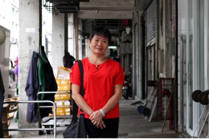 Bà Leong: “Chúng tôi sống rất chật vật”. Ảnh: SCMP.