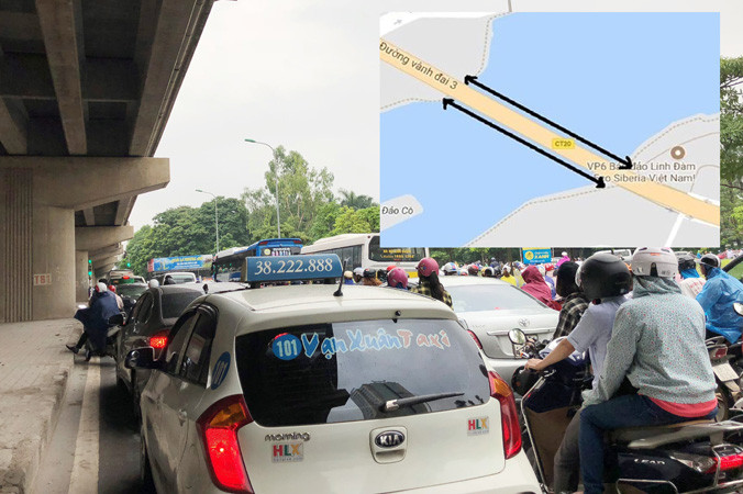 Đường vành đai giao với Lê Đức Thọ thường bị tắc cứng, trong khi dự án cầu cạn nối tuyến này với Giải Phóng (ảnh nhỏ) đang bị treo lâu nay. Ảnh: Anh Trọng.