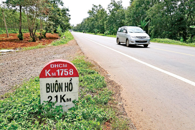 Vị trí đặt trạm mới bắt buộc toàn bộ các phương tiện phải mua phí. Ảnh: V.L.