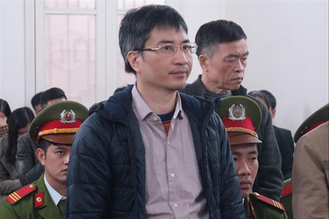 Giang Kim Đạt tại tòa.