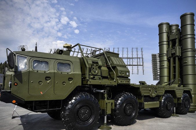 Ấn Ðộ nhắm đến vũ khí Nga dù Mỹ gây sức ép