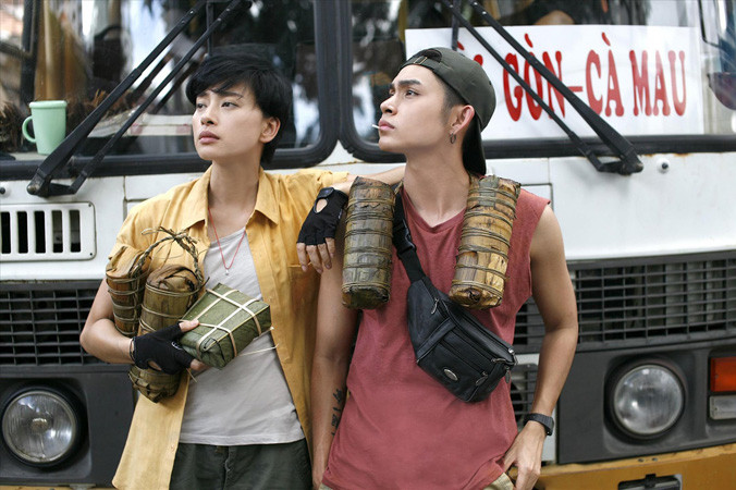 Ngô Thanh Vân và Jun Phạm trong Về quê ăn Tết.