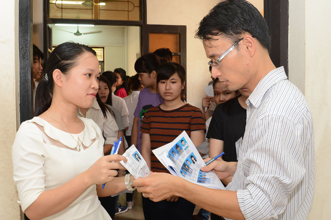 Học sinh năm nay đối mặt với kỳ thi THPT quốc gia căng thẳng, áp lực hơn rất nhiều so với năm 2017.