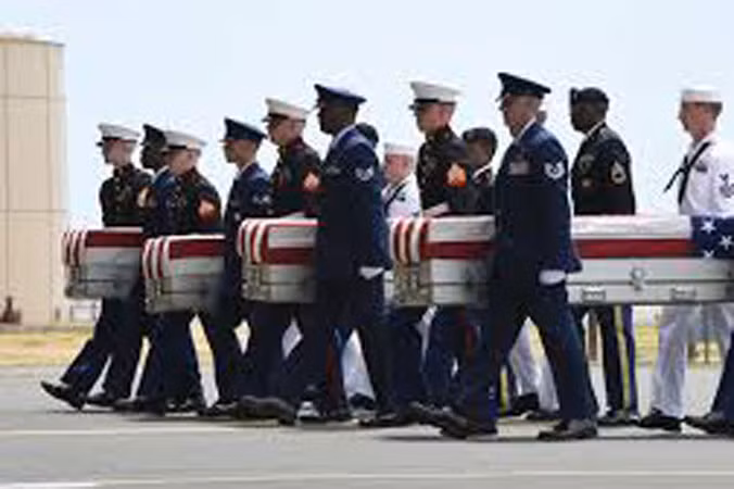 Việc Triều Tiên trao trả hài cốt lính Mỹ được nói là một trong những thiện chí. Ảnh: Reuters.