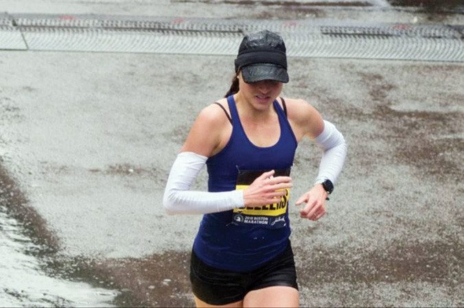 Nữ y tá Sarah Sellers.