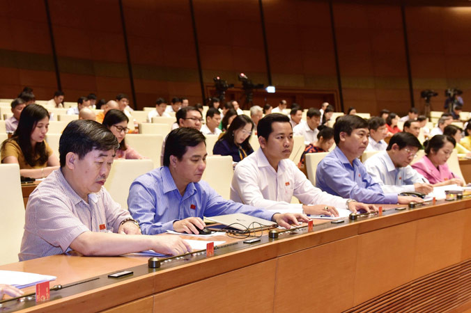 Quốc hội bấm nút lùi thông qua dự án Luật đặc khu sang kỳ họp thứ 6 (10/2018). Ảnh: Như Ý.