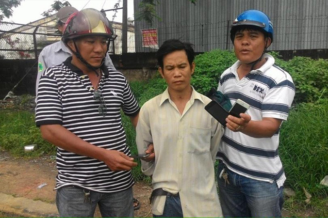 Hoạt động của các hiệp sỹ trên phố. Ảnh: Nam Dũng.