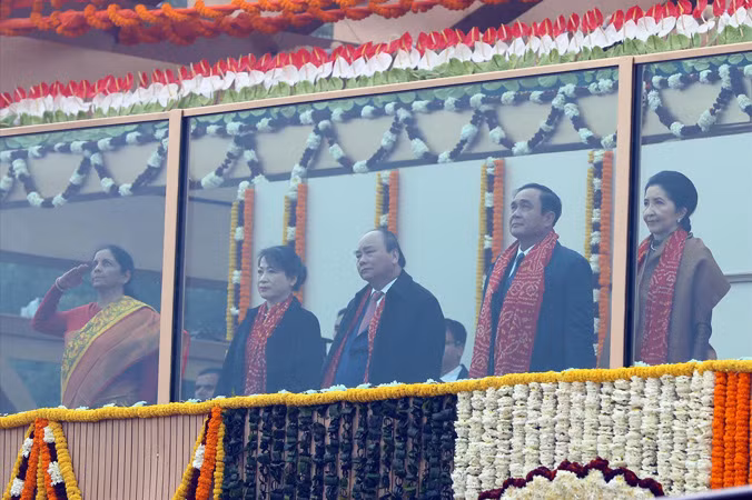 Thủ tướng Nguyễn Xuân Phúc và Phu nhân cùng các đại biểu dự Lễ kỷ niệm 69 năm Ngày Cộng hòa Ấn Độ. Ảnh: TTXVN.