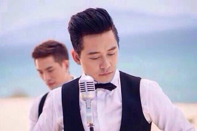 Tuấn Hưng: Đủ ăn tôm… hùm?