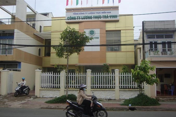 Trụ sở Cty Lương thực Trà Vinh. Ảnh: L.Đ.