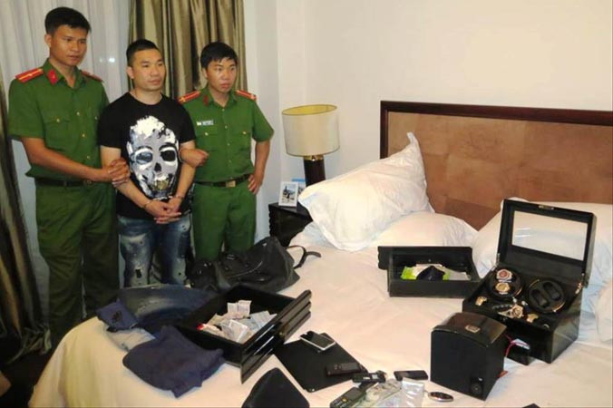 Đối tượng cầm đầu Trần Ngọc Hiếu (thường gọi Hoàng “béo”).