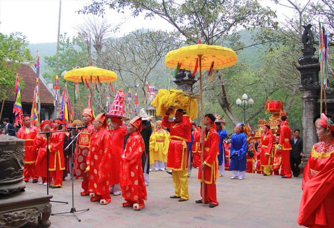 Kịch bản Hội Gióng đền Sóc 2018 sẽ không có chuyện tán lộc tập trung. Ảnh: Bảo Hân.