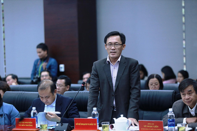 Lãnh đạo sở ngành thành phố Đà Nẵng trong một cuộc họp do UBND thành phố tổ chức. Ảnh: Nguyễn Thành.