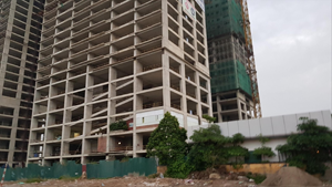 Do thiếu vốn vay ưu đãi, dự án Bright City (Hoài Đức, Hà Nội) bị chậm tiến độ. Ảnh: N.M