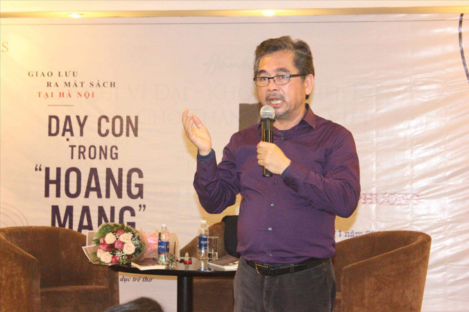 TS Lê Nguyên Phương có thâm niêm 20 năm làm công việc tư vấn tâm lý học đường tại Mỹ. Ảnh: Hương Xuân.