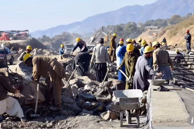 Trung Quốc bỏ tiền đầu tư vào hạ tầng nhiều nước trong khu vực với nhiều mục tiêu chiến lược. Ảnh: SCMP.