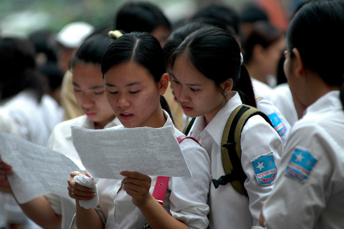 Học phí khu vực thành thị được đề xuất tăng 45.000 đồng/tháng. Ảnh: Hồng Vĩnh.