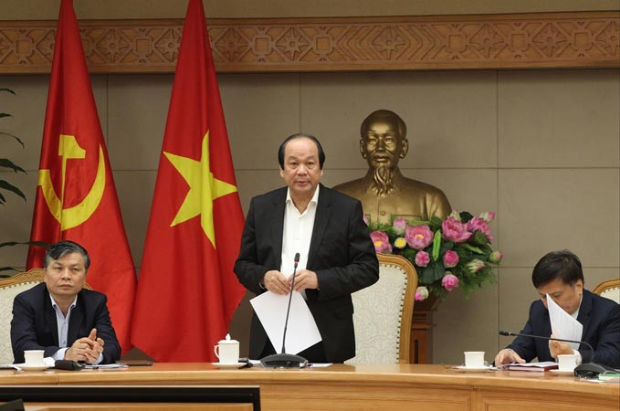 Bộ trưởng, Chủ nhiệm VPCP Mai Tiến Dũng chủ trì cuộc kiểm tra các bộ ngành. Ảnh: Văn Kiên.