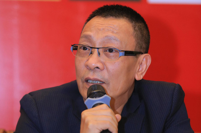 Nhà báo Lại Văn Sâm dẫn hài Tết