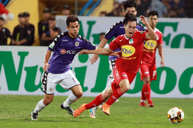 Liệu HAGL có vượt qua được CLB Hà Nội trên sân Pleiku tối nay, khi hai đội luôn thắng sân nhà, thua sân khách ở những mùa giải gần đây. Ảnh VSI.