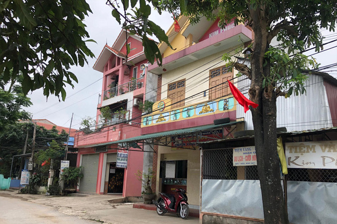 Cơ ngơi của ông Th. và bà A.