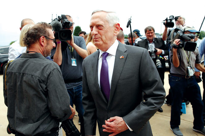 Bộ trưởng Quốc phòng Mỹ James Mattis. Ảnh: The Standard.