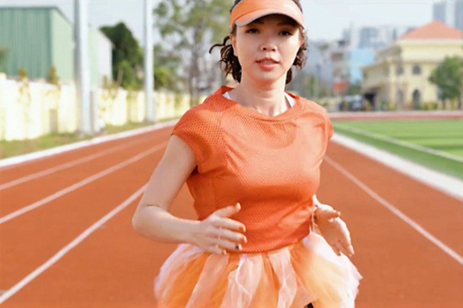 Tăng Nguyệt Minh khi đang tập luyện tại Việt Nam.