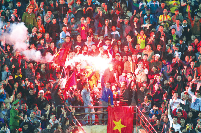 Trận ra quân của CLB Nam Định đã có 22.000 cổ động viên đến sân.