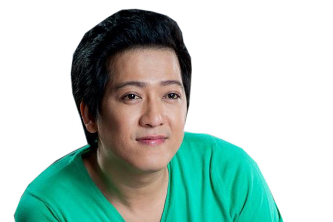 Màn 'cướp sóng' cầu hôn Nhã Phương của Trường Giang: 'Copy' và sáng tạo