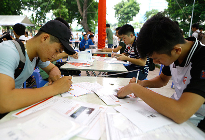 Bộ vẫn kiểm soát tuyển sinh của các trường ĐH bằng thủ tục hành chính. Ảnh: Như Ý.