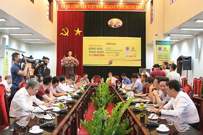 Quang cảnh buổi họp báo.