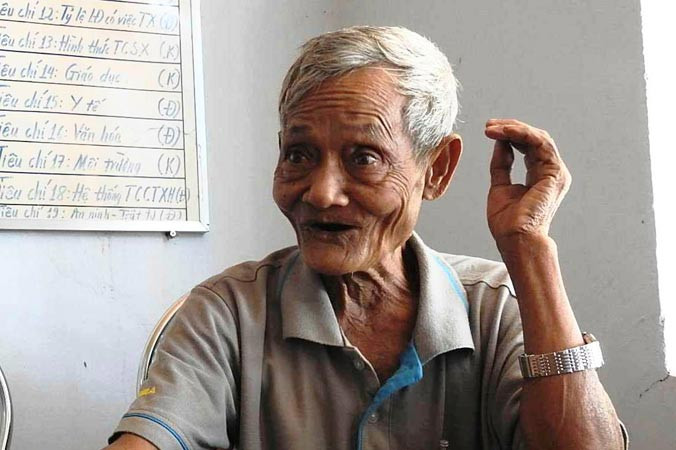 Già Hồ Ku Chánh kể về tác dụng cũng như tác hại của cây Păr Kếh.